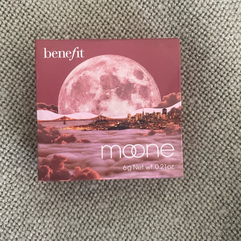 Benefit Moon Blush